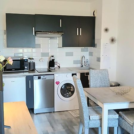 Cosy Appartement Dans Une Villa Avec Piscine, Proche Du Centre Et De La Mer Cabourg Eksteriør billede