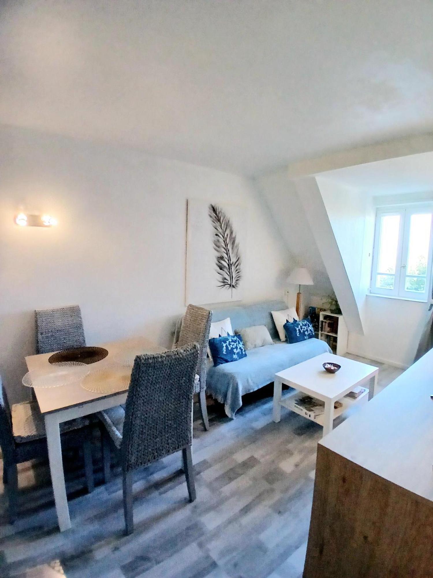 Cosy Appartement Dans Une Villa Avec Piscine, Proche Du Centre Et De La Mer Cabourg Eksteriør billede